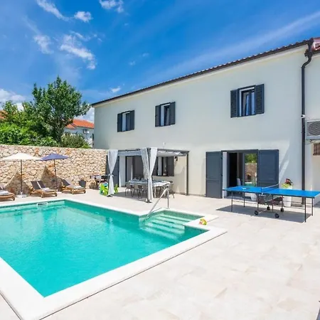 Villa Luxury Ivy *